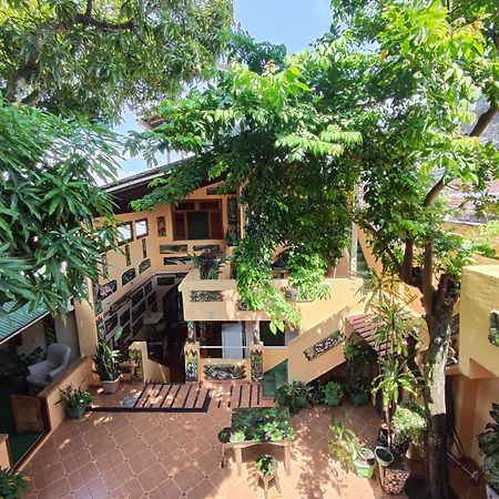 Hostel มาเนาส์ ภายนอก รูปภาพ