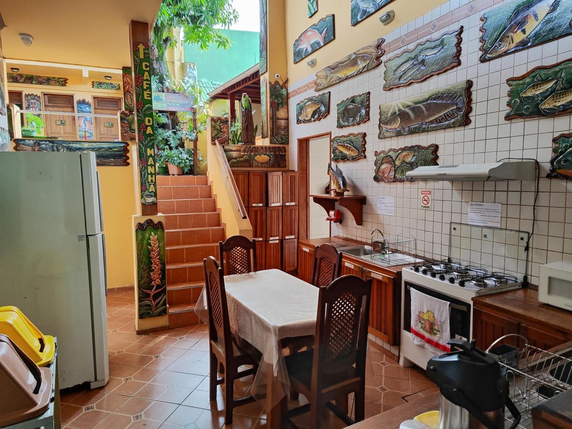 Hostel มาเนาส์ ภายนอก รูปภาพ