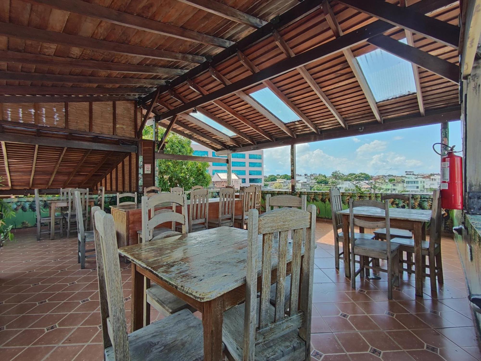 Hostel มาเนาส์ ภายนอก รูปภาพ
