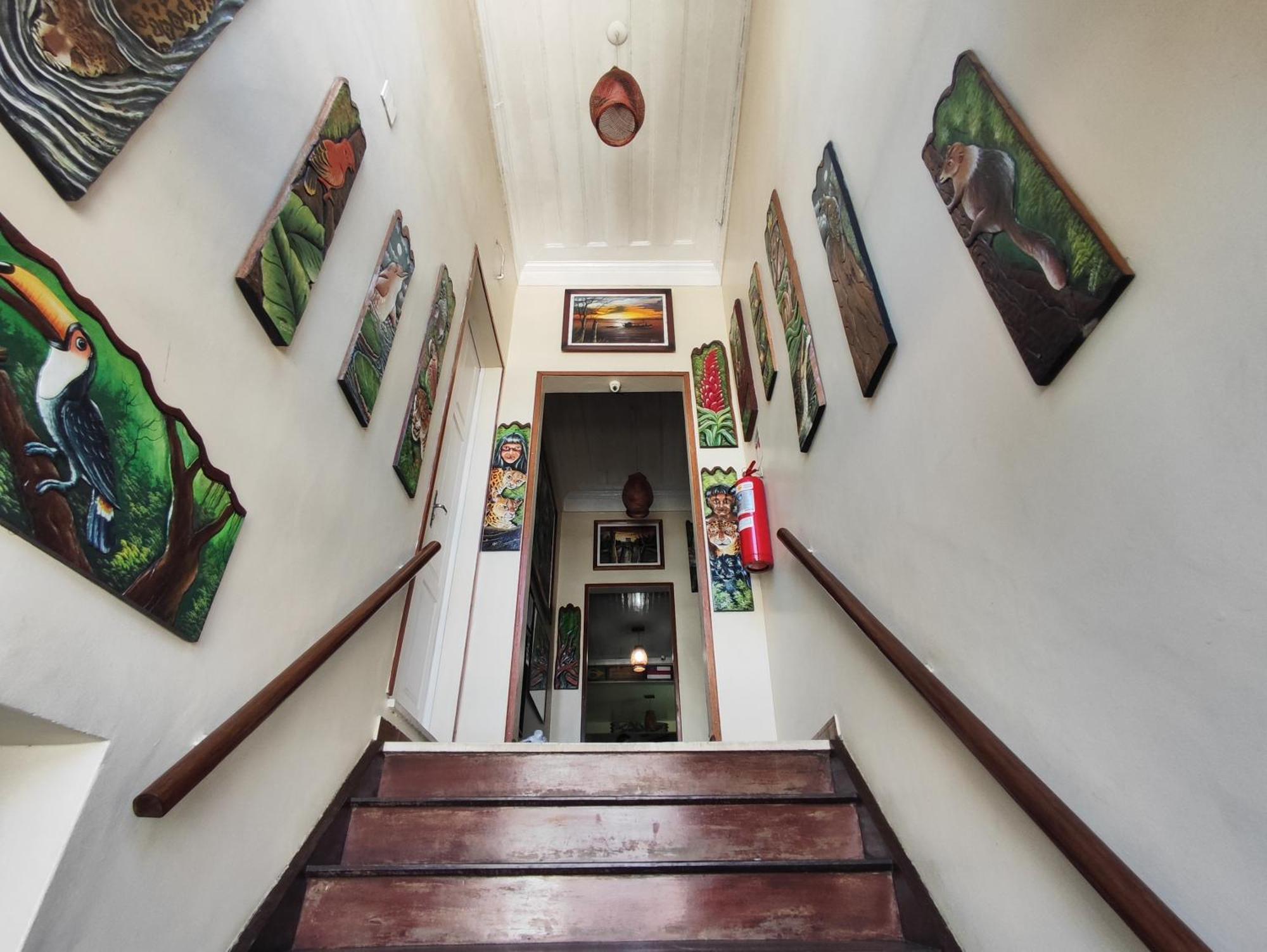 Hostel มาเนาส์ ภายนอก รูปภาพ