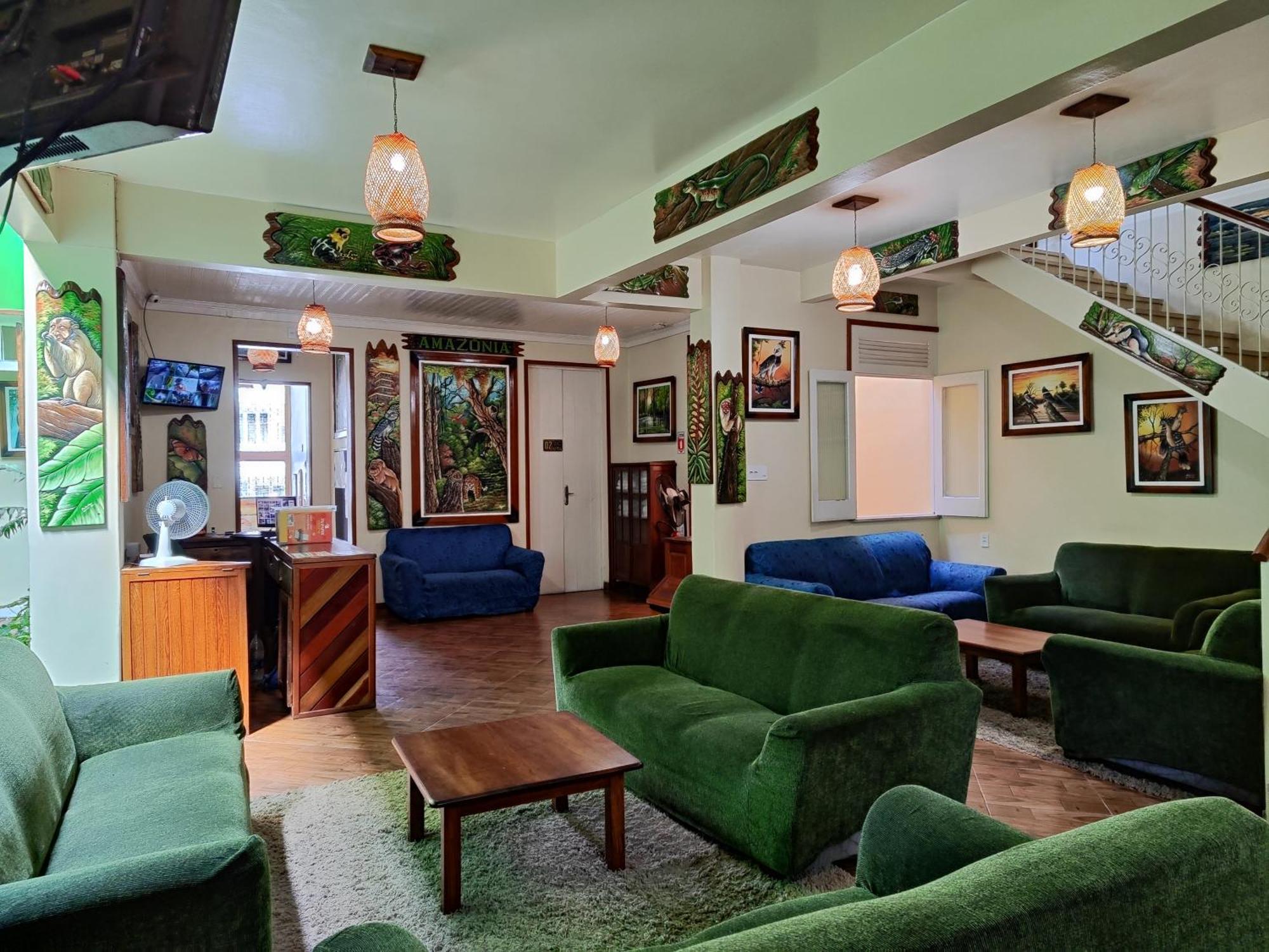 Hostel มาเนาส์ ภายนอก รูปภาพ